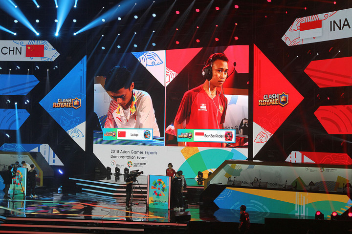Di babak final, remaja yang dikenal dengan nickname BenZerRidel ini sukses menumbangkan wakil dari China, Huang Chenghui atau Lciop, dengan skor telak 3-0. Sebelumnya ia sudah berhasil mengalahkan Lciop pada ronde pertama dengan skor 3-1.