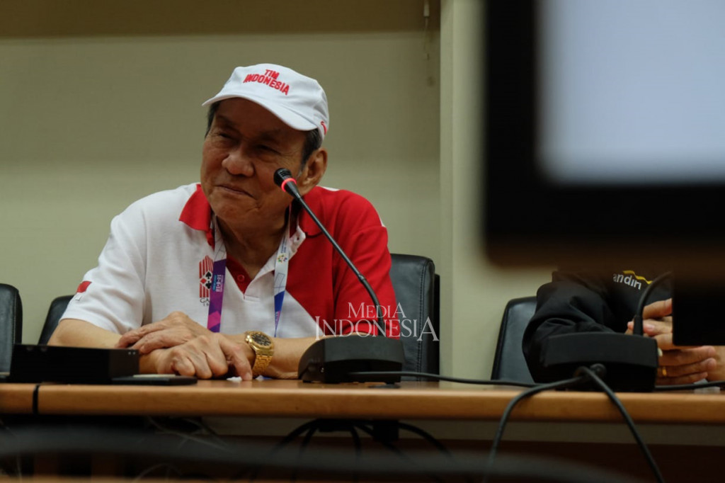 Bambang Hartono juga pernah meraih penghargaan KONI pada Oktober 2017 karena kerap menciptakan atlet-atlet berprestasi di cabang olah raga bridge. MI/Nurul Fadillah 