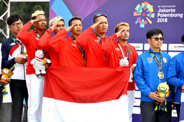 Dengan tambahan dua keping medali itu maka tim paralayang Indonesia secara keseluruhan sudah mempersembahkan enam medali di Asian Games 2018 (2 emas, 1 perak, 3 perunggu). Antara Foto/INASGOC/Crack Palinggi