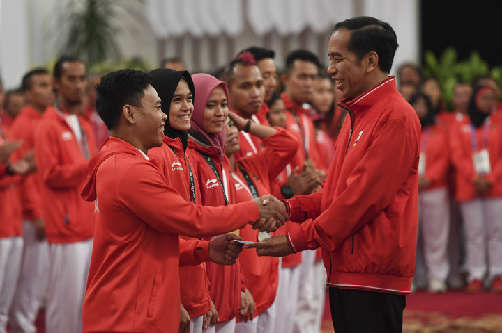 Pemerintah memberikan bonus kepada para atlet yang berhasil meraih medali dalam ajang Asian Games 2018.