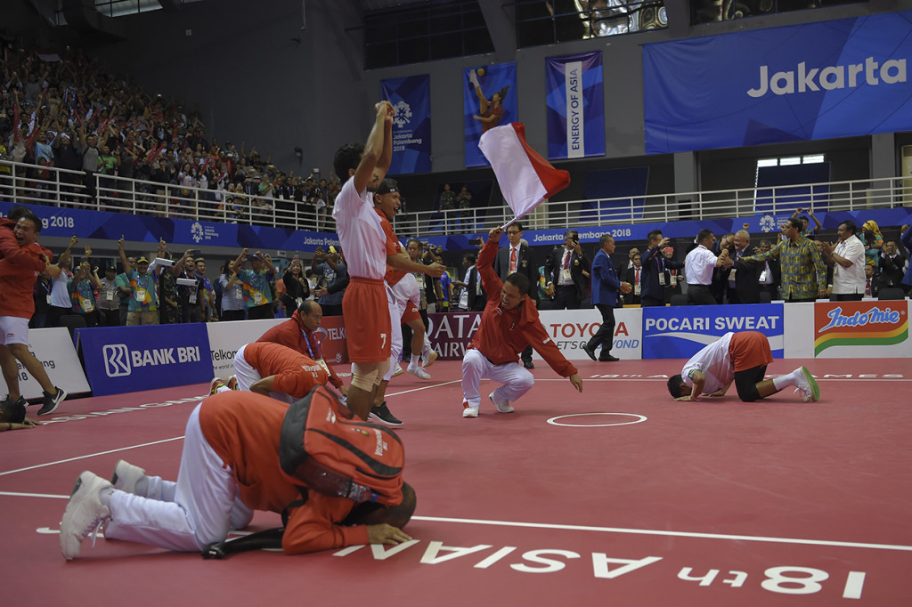 Timnas putra, pada laga dan nomor pertandingan terakhir di cabang olahraga Sepak Takraw, berhasil menggaet medali emas ke-31 bagi Indonesia setelah mengalahkan Jepang di final quadran putra. Antara Foto/INASGOC/Nova Wahyudi