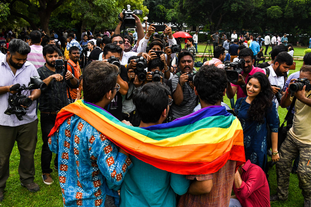 Dalam sebuah keputusan bersejarah, Mahkamah Agung India menetapkan bahwa seks komunitas homoseksual tidak lagi merupakan tindak pidana. Afp Photo/Chandan Khanna
