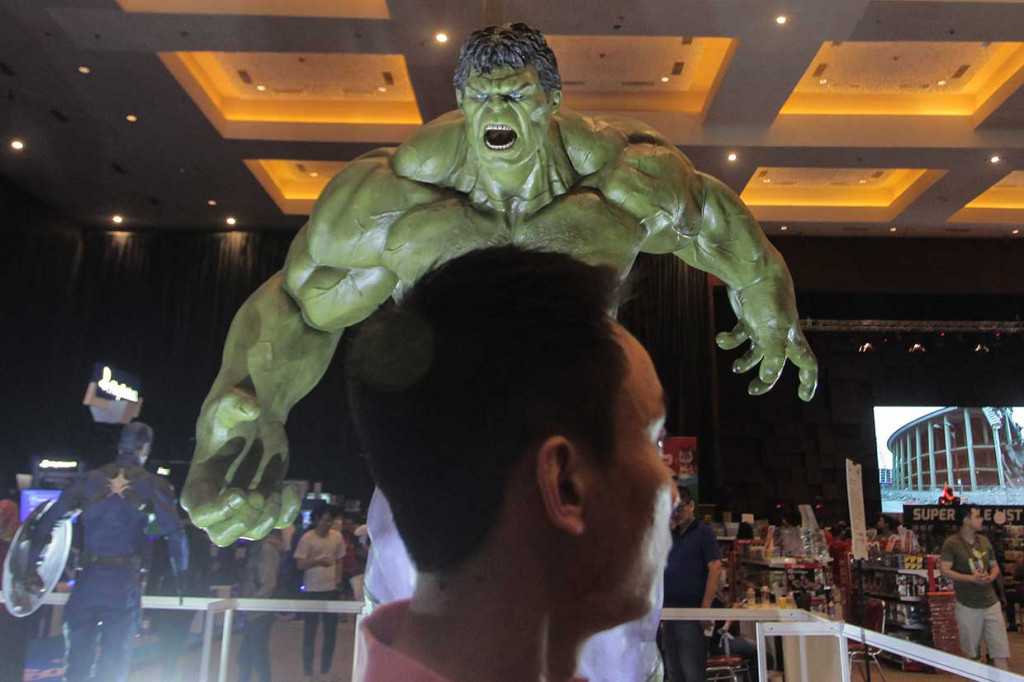 Acara tersebut menjual beberapa 'action figure' dan cosplay serta pertunjukan Ksatria Baja Hiram dengan bintang tamu Tetsuo Kurata pemeran Kotaro Minami.