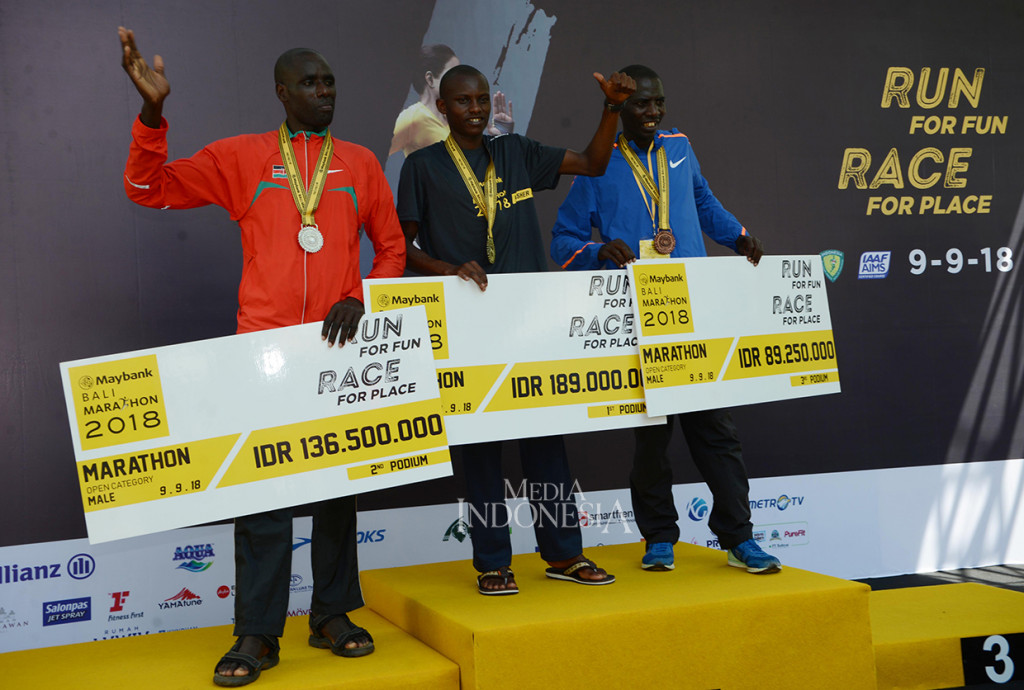 Bali Marathon 2018 dimenangkan oleh Cosmas Matolo Muteti asal Kenya dengan waktu 2 jam 15 menit 25 detik untuk kategori full marathon putra (42, 195 kilometer), dan Rebecca Jepchirchir Korir asal Kenya dengan waktu 2 jam 45 menit 29 detik untuk kategori putri.