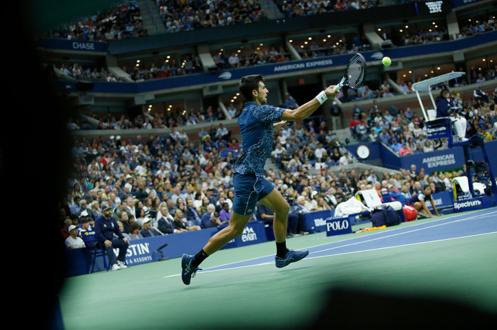Djokovic kini telah mengoleksi 14 titel Grand Slam, menyamai rekor Pete Sampras.