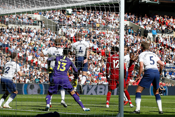 Liverpool unggul lebih dulu lewat gol Gini Wijnaldum di babak pertama. Afp Photo/Ian Kington