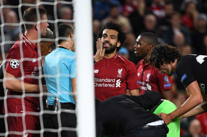 Menit ke-58 Mohamed Salah menceploskan bola ke gawang PSG, namun gol tersebut dianulir karena Sturridge dianggap terlebih dulu melanggar Areola.