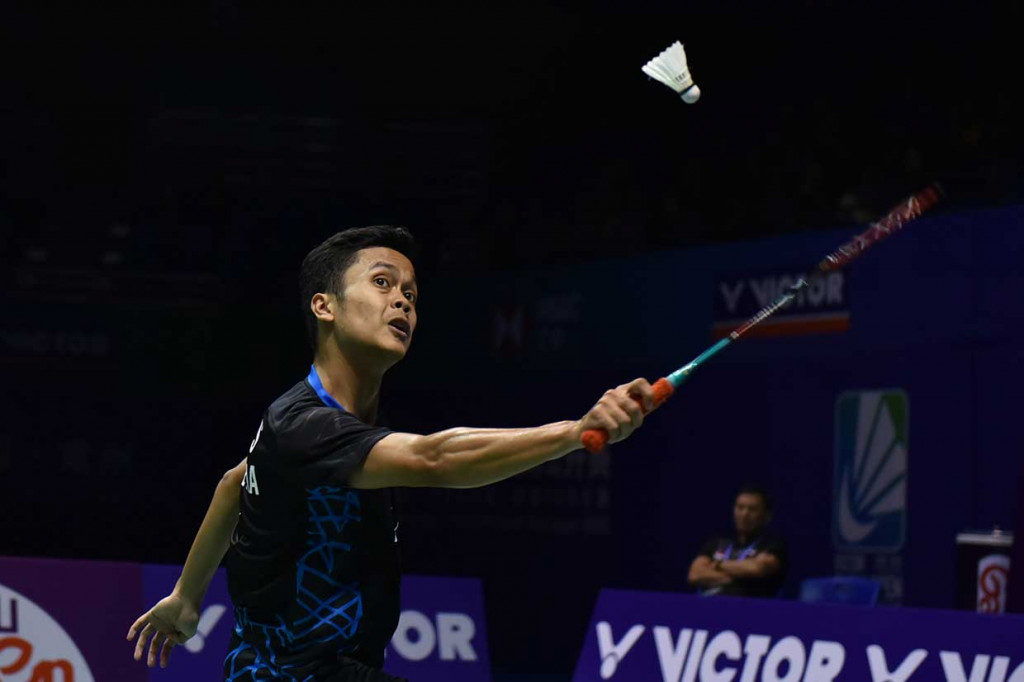 Pada laga final yang akan berlangsung pada Minggu, 23 September, Ginting akan menghadapi wakil Jepang Kento Momota yang mengalahkan pemain tuan rumah Shi Yuqi dua gim langsung 21-10, 21-17.