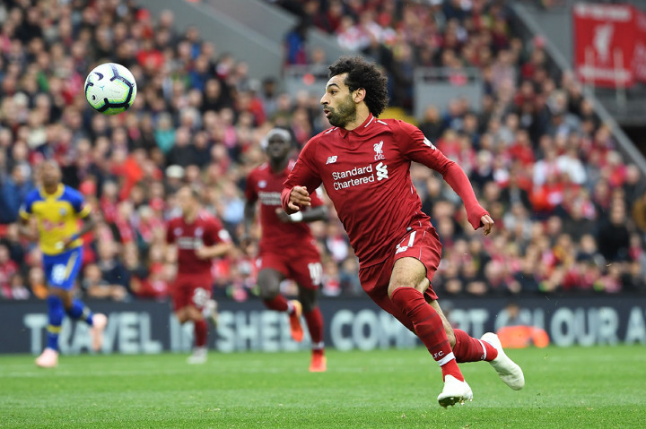 Liverpool menang telak 3-0 berkat gol bunuh diri Wesley Hoedt (menit ke-10), Joel Matip (21'), dan Mohamed Salah (45'). 

