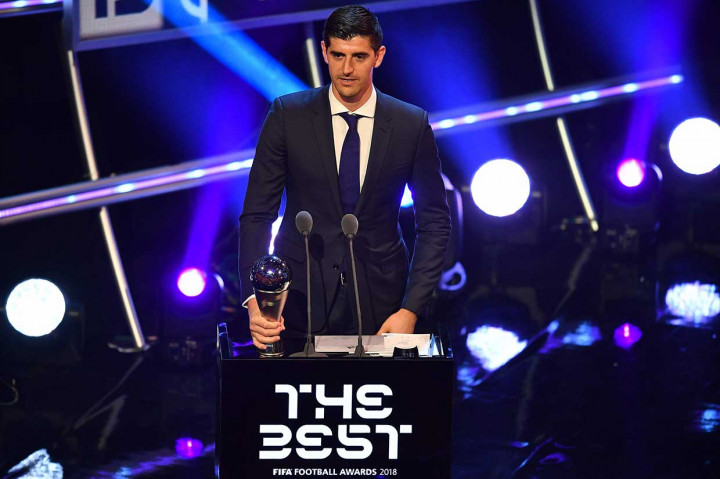 Pada kategori lainnya, Thibaut Corutois, kiper Real Madrid dan timnas Belgia mendapat penghargaan kiper terbaik 2018.