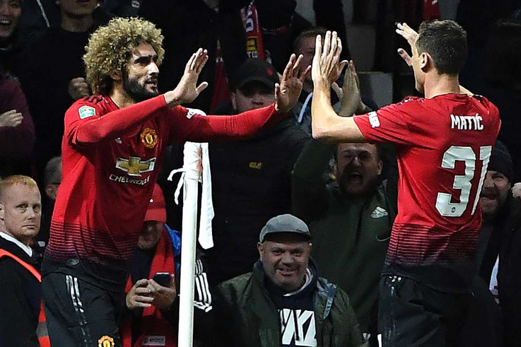 Tapi Marouane Fellaini berhasil menyamakan kedudukan menjadi 2-2 pada detik-detik terakhir.
