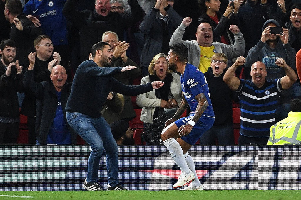 Pada menit ke-79, Chelsea menyamakan kedudukan lewat gol yang dicetak Emerson Palmieri setelah memanfaatkan bola rebound hasil sundulan Ross Barkley.
