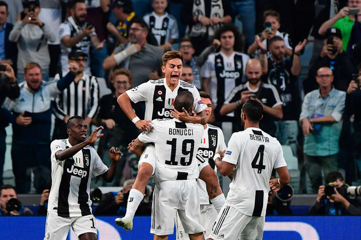 Dybala akhirnya berhasil mengemas gol kedua pada menit ke-33, menyambar bola rebound tendangan Blaise Matuidi yang ditepis Von Ballmoos.