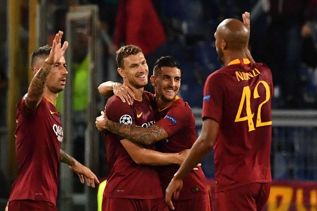 Bermain di hadapan pendukungnya sendiri dan menguasai jalannya pertandingan, AS Roma unggul cepat saat laga baru berjalan tiga menit lewat Edin Dzeko. Pemain asal Bosnia tersebut lolos dari perangkap offside dan menceploskan bola ke sudut gawang lawan.