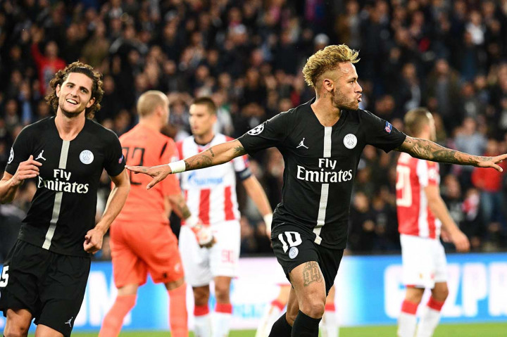 Meski tampil dominan, PSG harus menunggu hingga pertandingan memasuki menit ke-20 untuk membuka keunggulan lewat tendangan bebas Neymar.