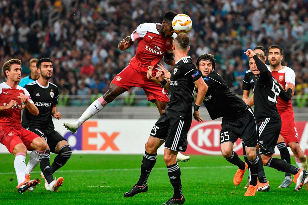 Meski tampil terus menyerang, keunggulan Arsenal tidak berubah hingga jeda.