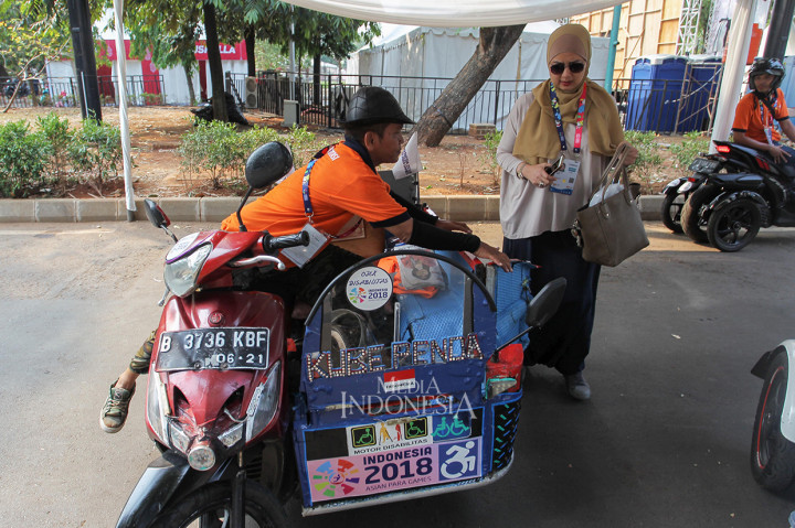 Para pengunjung yang datang untuk mendukung tim nasional Indonesia pun mengaku puas dengan fasilitas yang diberikan.