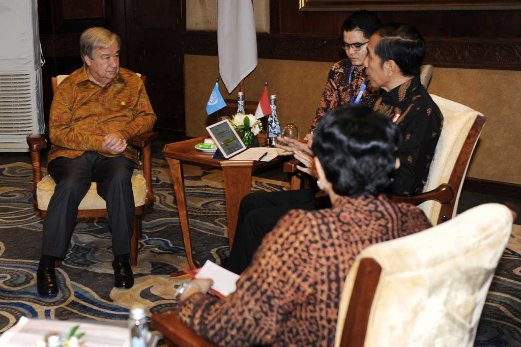 Dalam pertemuan tersebut, Antonio Guterres menyampaikan duka yang mendalam bagi korban bencana gempa di Sulteng dan Lombok. Guterres juga memuji Pemerintah Indonesia yang cepat menangani bencana tersebut. AFP Photo/Sonny Tumbelaka