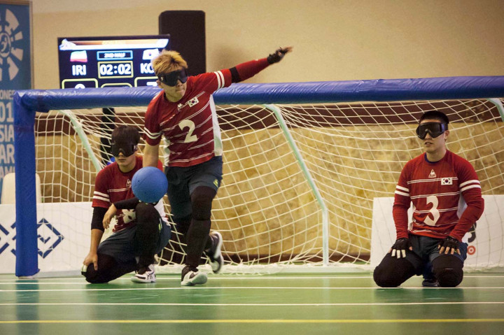 Goalball merupakan olahraga beregu yang berisikan tiga pemain dalam satu tim. INAPGOC/TJPimages/Mas Agung Wilis Yudha Baskoro