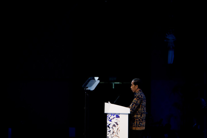 Pada pidatonya, Presiden Joko Widodo menyebutkan bahwa perang dagang malah membuat dunia teralihkan dari masalah yang lebih serius. Salah satunya perubahan iklim. Antara Foto/ICom/AM IMF-WBG/Puspa Perwitasari