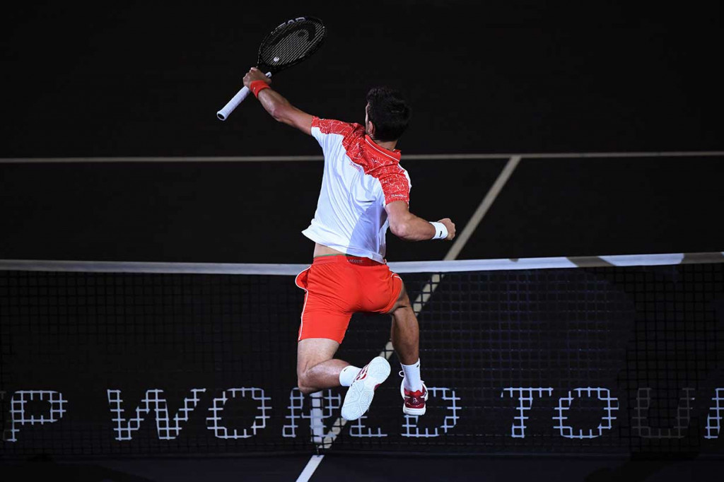 Djokovic mulai menemukan performa terbaiknya musim ini seusai pulih dari cedera siku. Dengan dua gelar Grand Slam di Wimbledon dan AS Terbuka yang diraih sebelumnya, Djokovic dipastikan mengambil takhta Roger Federer sebagai peringkat dua dunia.