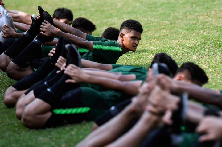 Latihan tersebut untuk persiapan jelang bertanding melawan Timnas Qatar dalam laga penyisihan Grup A Piala Asia U-19 di Stadion Gelora Bung Karno pada Minggu, 21 Oktober. 