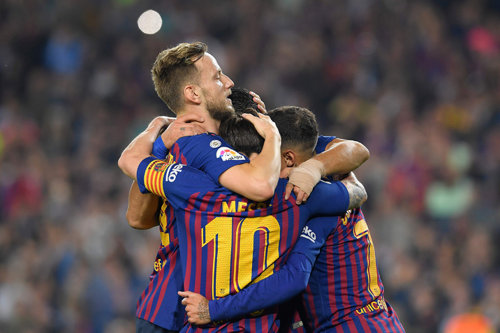 Pada pertandingan pekan kesembilan Liga Spanyol ini, Barcelona mendapatkan gol melalui aksi Philippe Coutinho (menit ke-2), Lionel Messi (12'), Luis Suarez (63'), dan Ivan Rakitic (88').
