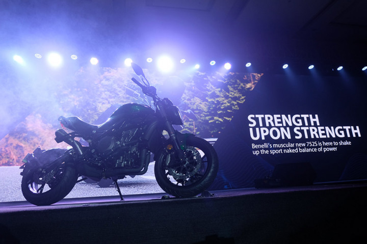 Naked bike sport 752S di produksi di pabrik Benelli yang ada di Tiongkok.