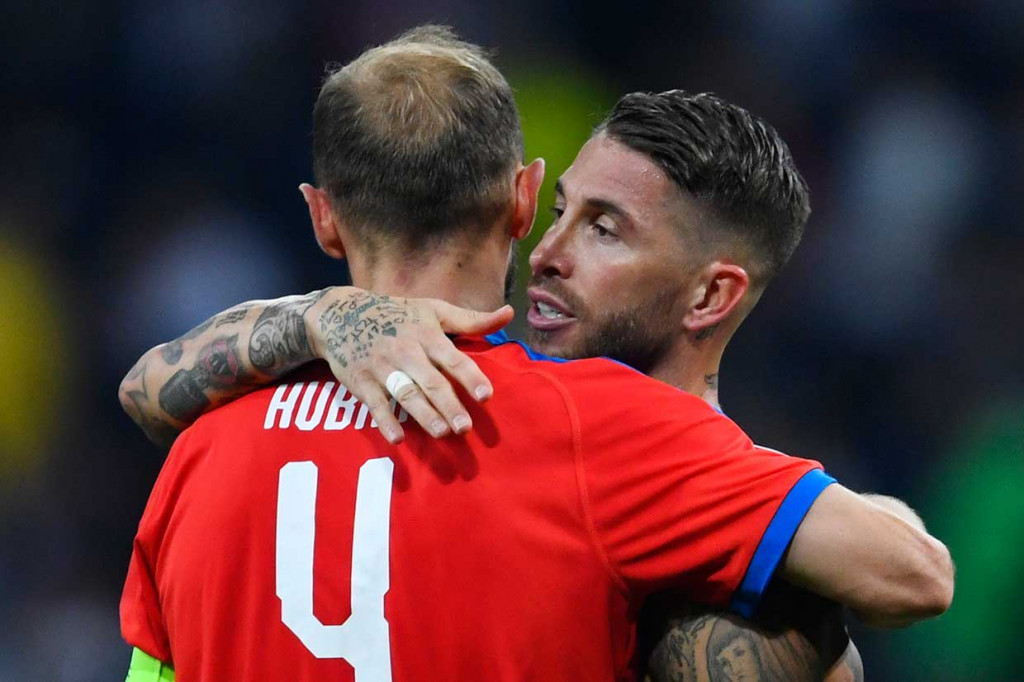 Real berhasil mempertahankan kemenangan 2-1 hingga laga usai, yang membuat mereka berbagi pucuk klasemen Grup G dengan AS Roma dengan enam poin setelah tiga pertandingan.