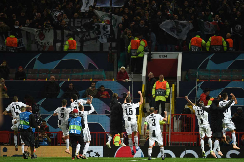 Hasil tersebut membuat MU tertahan di peringkat kedua klasemen Grup H dengan 4 poin, sementara Juve kokoh di puncak dengan 9 poin.