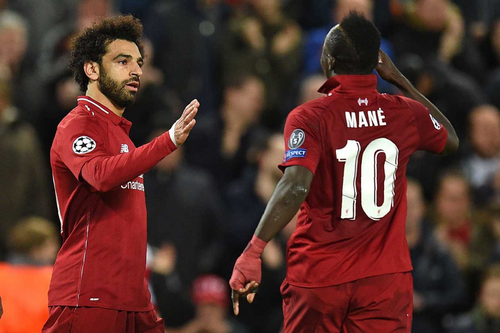 Hasil itu membuat tim besutan Juergen Klopp meraih enam poin dan merangkak ke puncak klasemen, setelah di laga lain Paris Saint-Germain (4) bermain imbang 2-2 kontra Napoli (5). Sementara itu, Red Star (1) harus puas tetap di dasar klasemen.