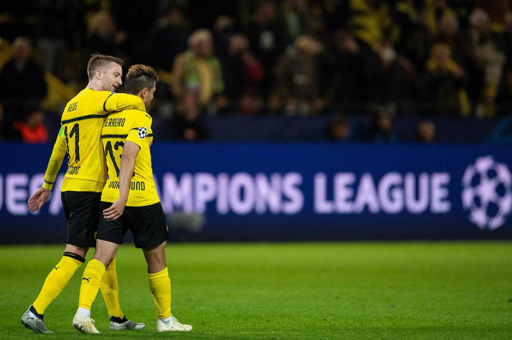 Dortmund, yang belum kemasukan gol di kompetisi elit ini, memuncaki klasemen dengan sembilan poin dari tiga pertandingan, sedangkan Atletico berada di peringkat ke-2 dengan enam poin.