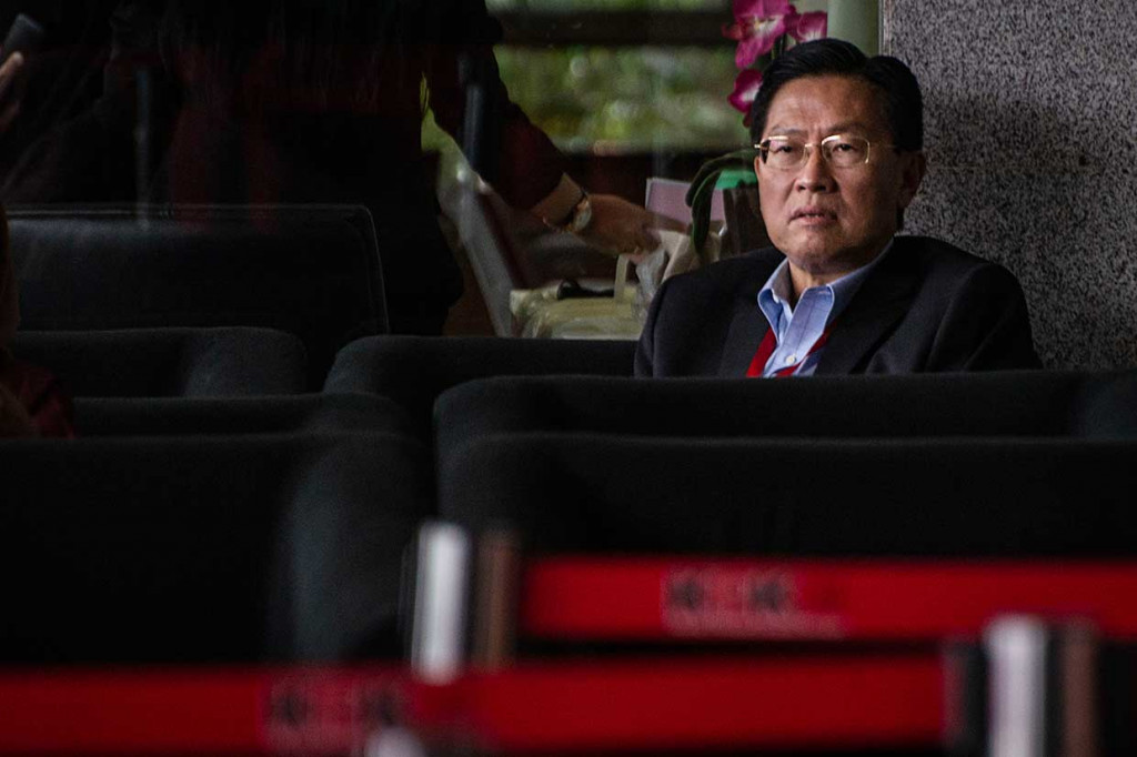 James Riady menjalani pemeriksaan sebagai saksi dalam kasus dugaan suap pada proses perizinan proyek pembangunan Meikarta di Cikarang, Kabupaten Bekasi. 