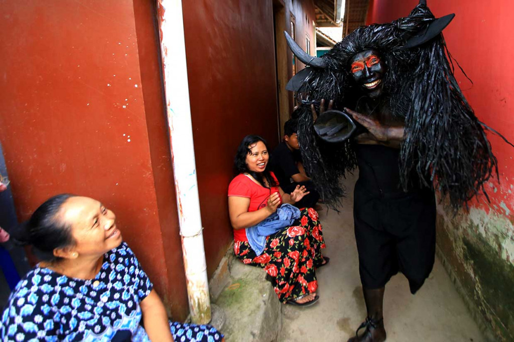 Tradisi Kebo-keboan adalah ungkapan rasa syukur atas hasil panen yang berlimpah, serta tolak bala agar desa terhindar dari marabahaya, paceklik dan juga pagebluk.