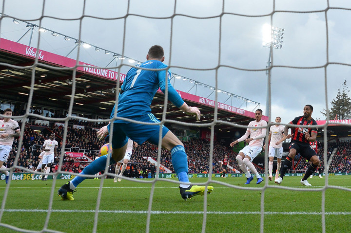 Bournemouth unggul terlebih dahulu lewat gol Wilson di menit 13.