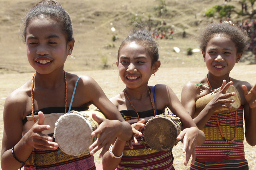 Festival ini merupakan tempat untuk mempertemukan semua suku dan masyarakat di kabupaten itu untuk merayakan persahabatan yang sudah terjalin dengan baik.