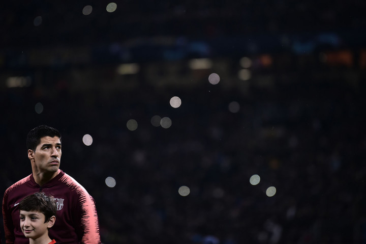 Catatan 10 poin itu cukup untuk mengantarkan Barcelona lolos ke babak 16 besar Liga Champions musim ini, sekalipun raksasa asal Spanyol itu kalah dalam dua pertandingan berikutnya. Afp Photo/Marco Bertorello