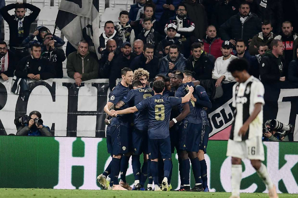 Dua gol penentu kemenangan Manchester United tercipta dalam kurun lima menit terakhir waktu normal, menguburkan keunggulan Juventus lewat gol spektakuler Cristiano Ronaldo pada menit ke-65.