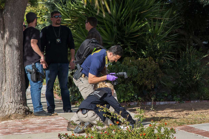 Pelaku penembakan tewas pascakejadian. Ia ditembak beberapa kali oleh aparat dan kemudian dinyatakan meninggal di rumah sakit setempat. Pelaku penembakan diidentifikasi sebagai Ian David Long, 28. Motif penembakan masih diselidiki.