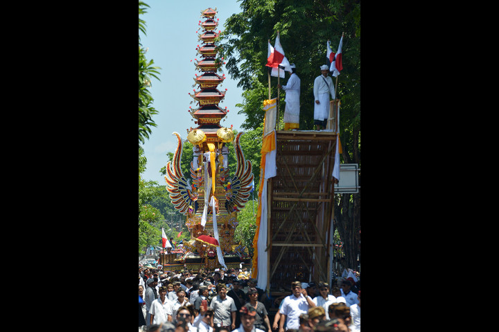 Upacara kremasi itu merupakan ritual Ngaben terbesar yang diperuntukan bagi jenazah Ida Anak Agung Ayu Oka Pemecutan yaitu istri dari Ida Tjokorda Raja Denpasar IX. 