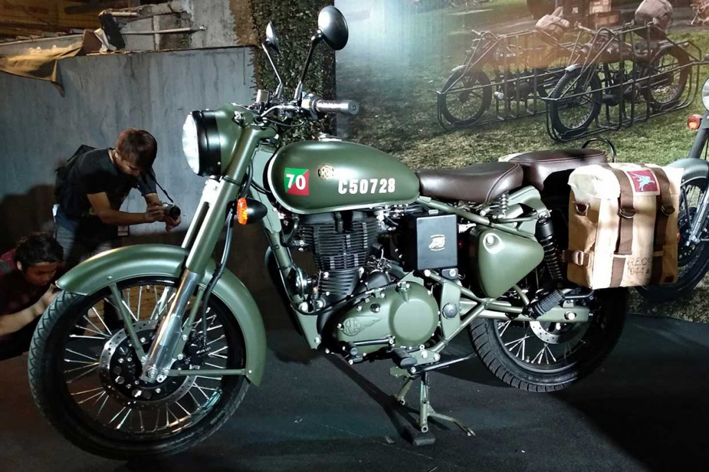 Mengenai dapur pacunya, motor ini dibekali mesin injeksi satu silinder berkapasitas 500 cc yang mampu hasilkan tenaga 27,2 daya kuda dengan torsi puncak 41,3 Nm, dikawinkan dengan transmisi lima percepatan. 