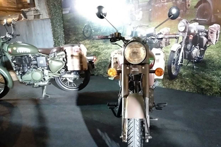 Karena hadir sebagai limited edition atau edisi terbatas, Classic 500 Pegasus hanya akan diproduksi sebanyak 1.000 unit di seluruh dunia, 40 unit di antaranya bakal dipasarkan di Indonesia.