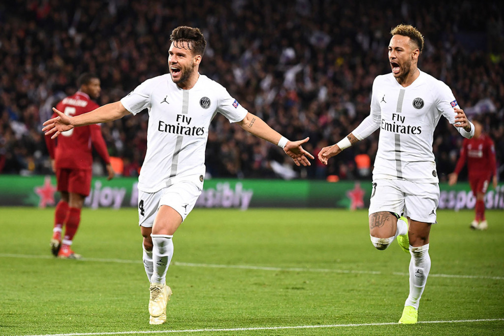 PSG unggul terlebih dahulu berkat gol Juan Bernat pada menit ke-13. Bola liar sapuan Virgil van Dijk diselesaikan dengan tembakan kaki kanan Bernat untuk menaklukkan kiper Alisson.