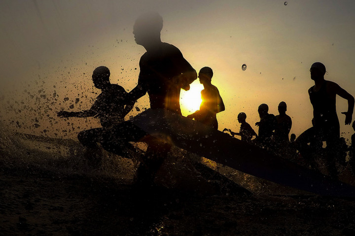 Kementerian Pariwisata sebagai penggagas acara tersebut mengambil konsep 'sport and adventure' yakni Rhino Cross Triathlon yang dikombinasikan dengan budaya lokal. 