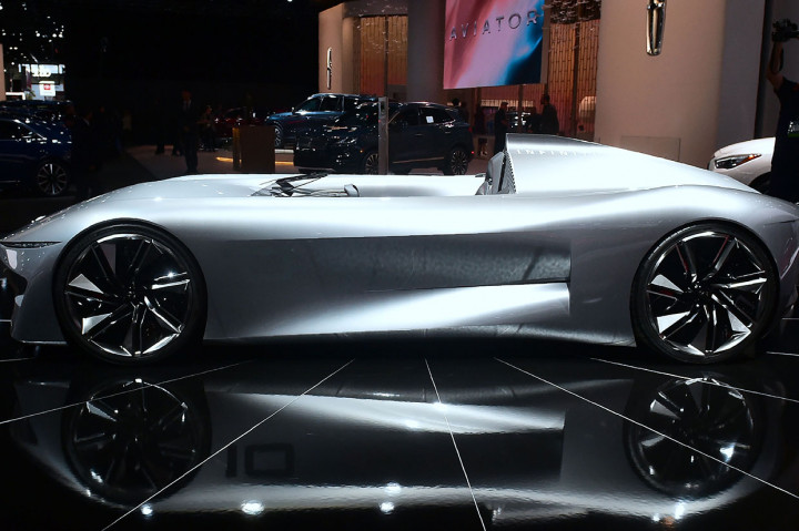 Penampilan  Infiniti 10 Concept EV.