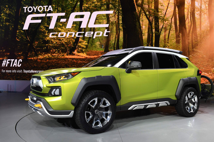 Mobil konsep Toyota SUV FT-AC.