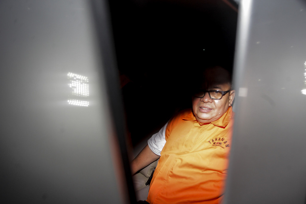 Juru Bicara KPK Febri Diansyah mengatakan penahanan akan dilakukan selama 20 hari. Keduanya ditahan di rutan yang berbeda.