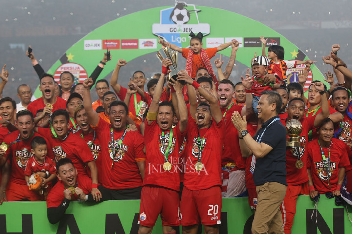 Persija Jakarta mengalahkan Mitra Kukar dengan skor 2-1 dalam pertandingan pekan terakhir Liga 1 2018, menempatkan Tim Macan Kemayoran di posisi puncak klasemen akhir Liga 1 2018 dengan mengkoleksi 62 poin.