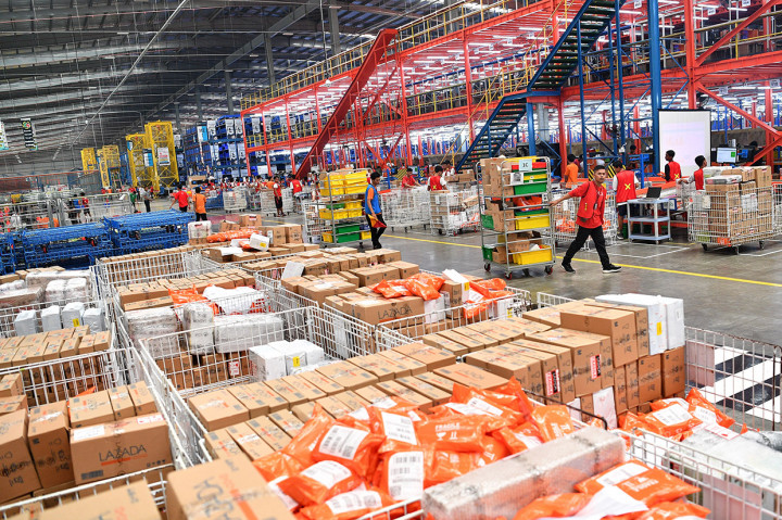 Harbolnas 2018 yang mengangkat tema Belanja Untuk Bangsa tersebut menargetkan total transaksi sebesar Rp7 triliun, lebih banyak dari tahun sebelumnya yakni sebesar Rp4,6 triliun.
