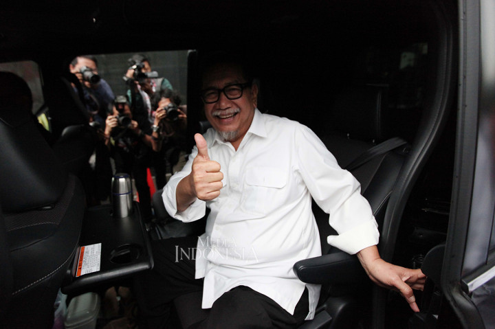 KPK mengatakan ingin mendalami rekomendasi yang dikeluarkan Pemerintah Provinsi Jawa Barat terkait pembangunan Meikarta. Proyek milik Lippo Group itu mendapat izin Pemkab Bekasi berupa Izin Peruntukan Penggunaan Tanah (IPPT) seluas 84,6 hektare.
